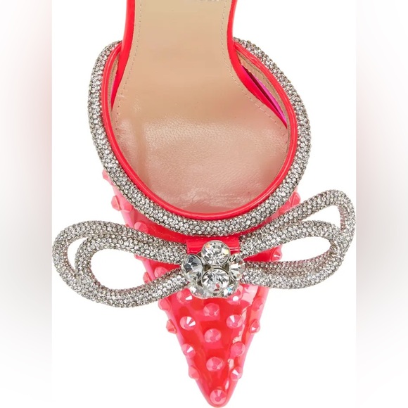 ❤️❤️ Pointed Toe Pump
MACH & MACH💯💯❤️❤️ - Picture 6 of 9